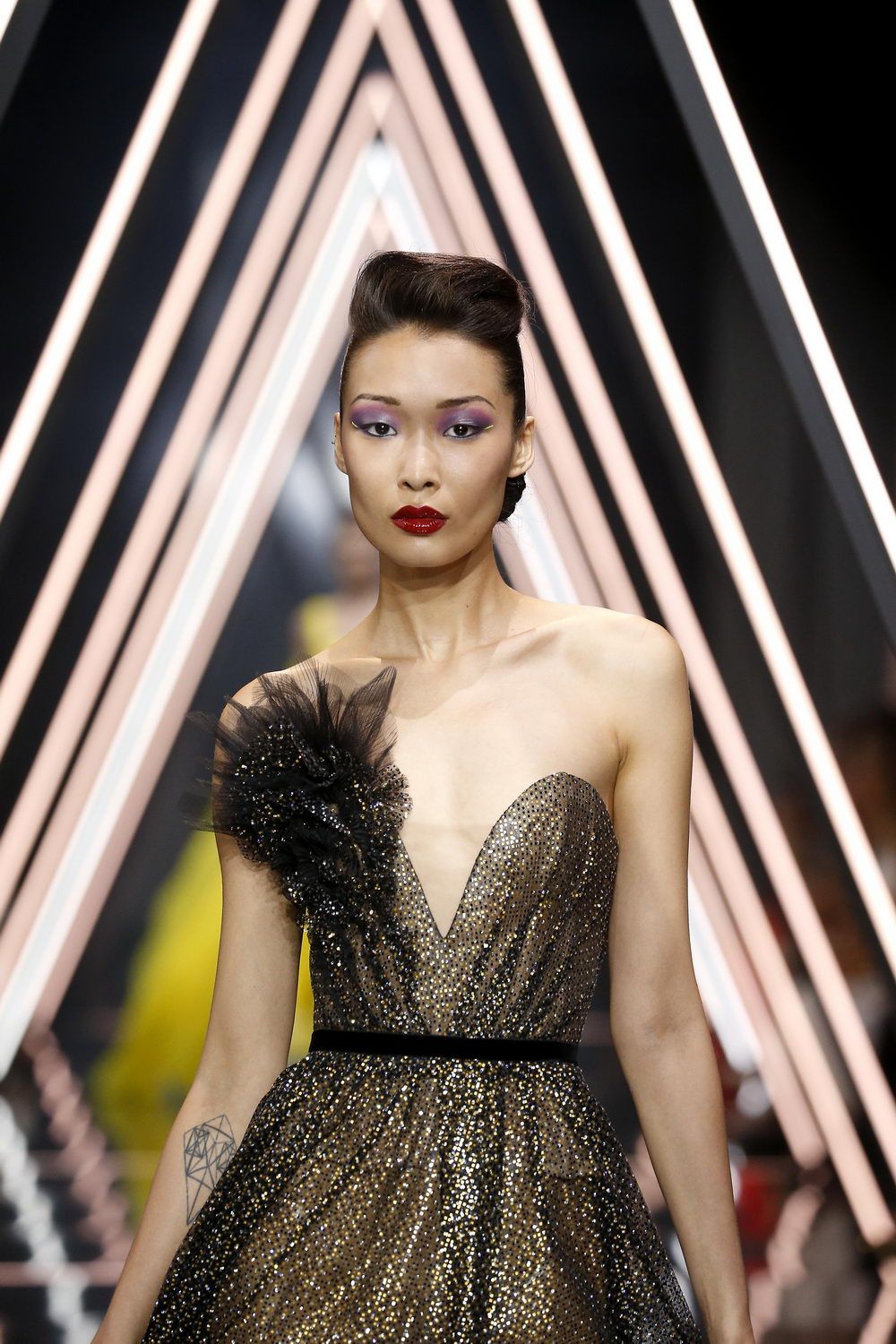 Ralph & Russo : Runway - Paris Fashion Week - Haute Couture Fall Winter 2018/2019