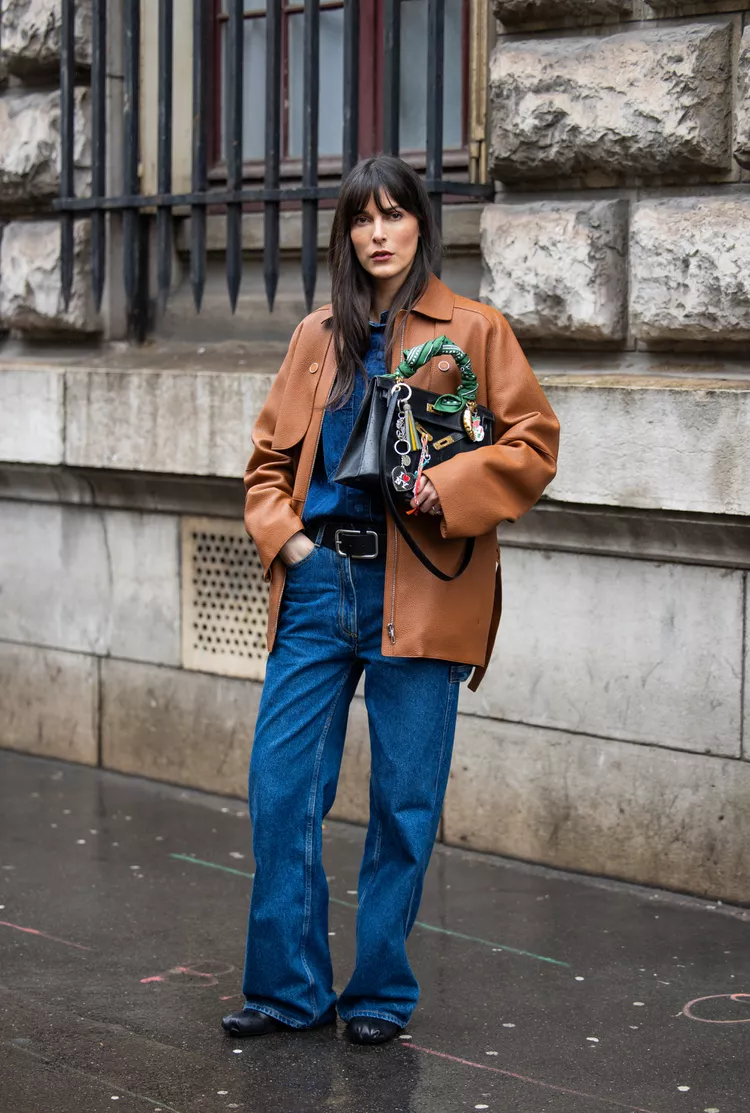 Looks de inspiração para usar com camisa jeans