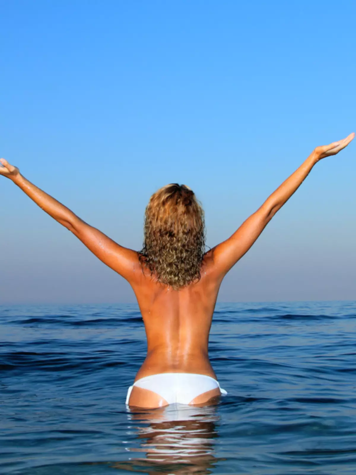 Fazer topless na praia ainda é tabu para os portugueses