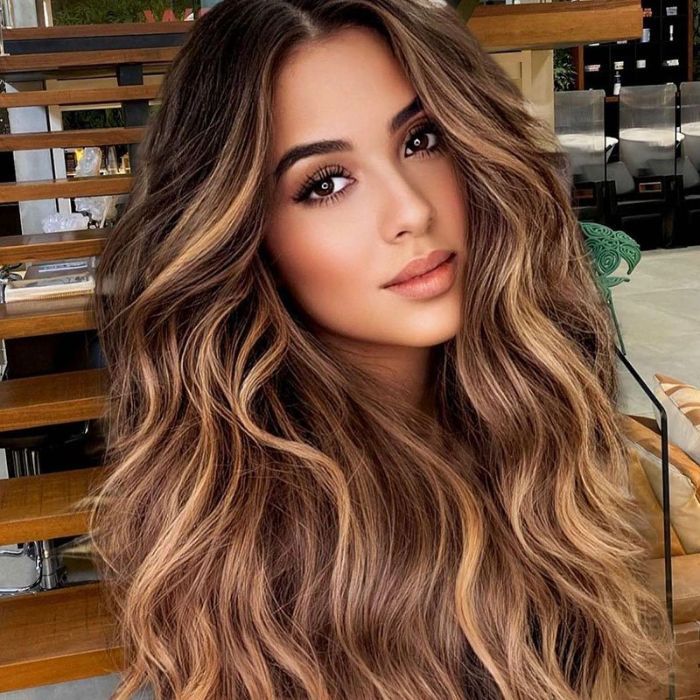 20 maneiras de usar balayage no cabelo escuro que vais adorar