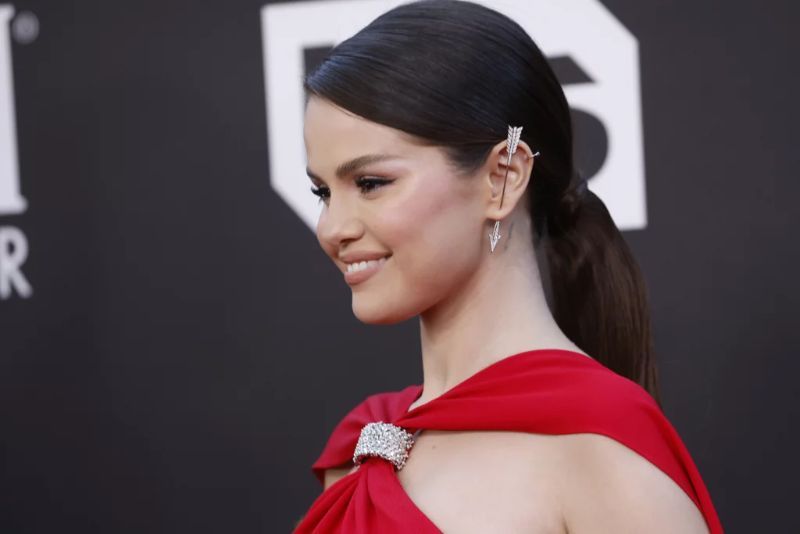 Critic Choice Awards: Selena Gomez, a simplicidade da beleza