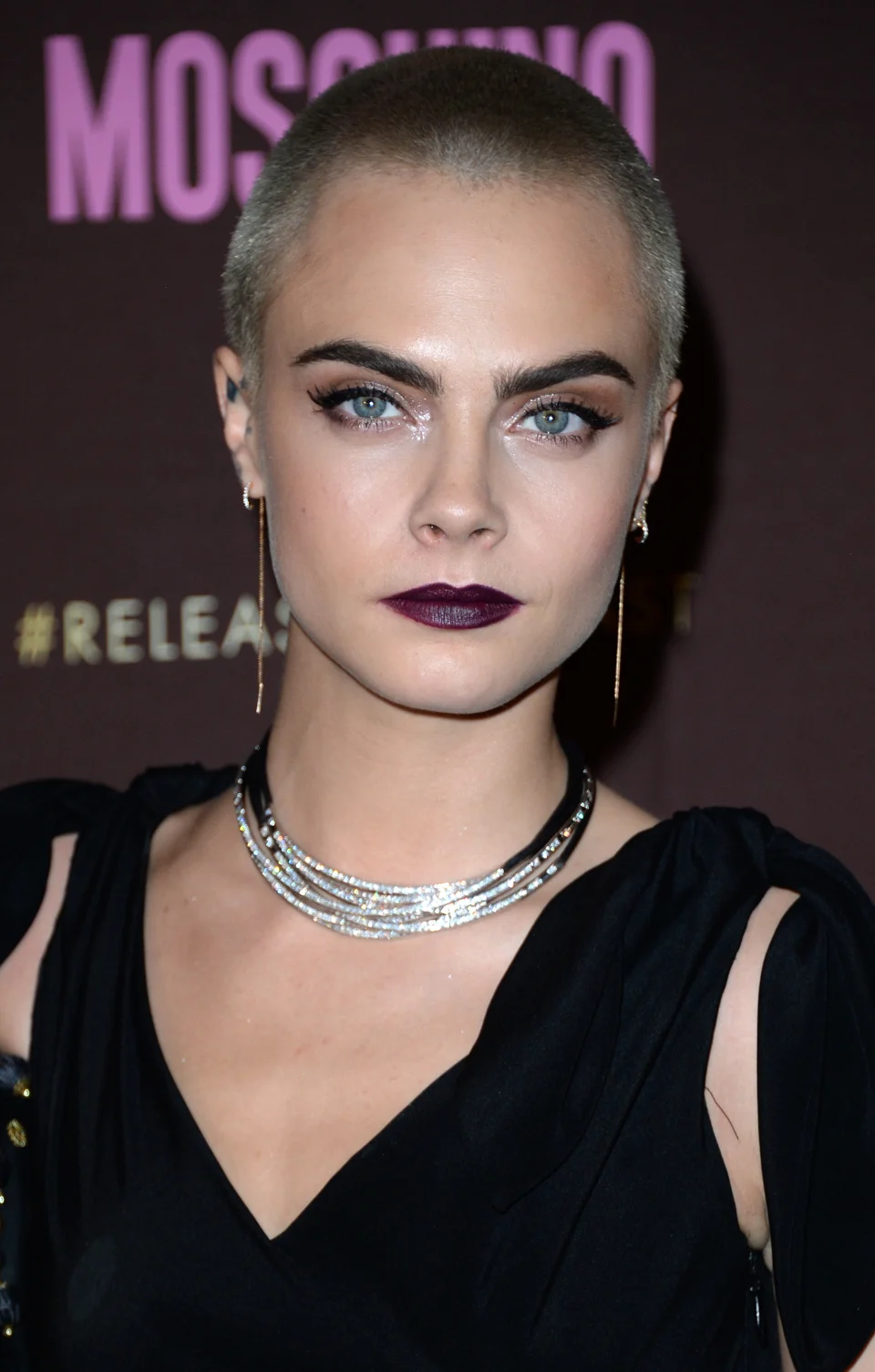 Cara Delevingne: a evolução do cabelo ao longo dos anos