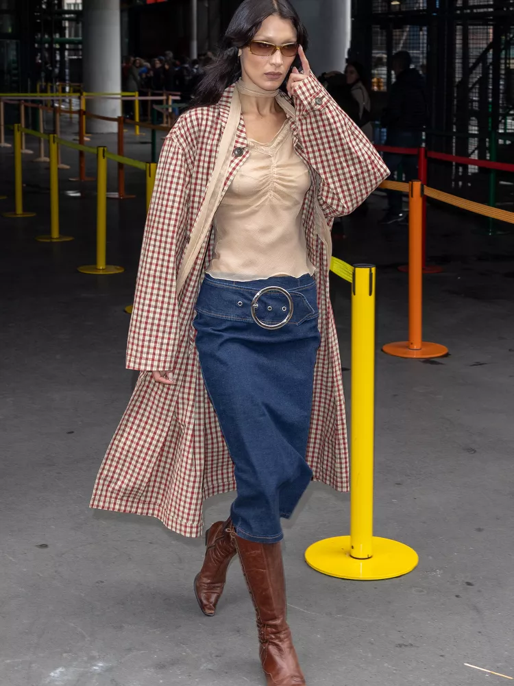 Bella Hadid é um verdadeiro camaleão de estilo