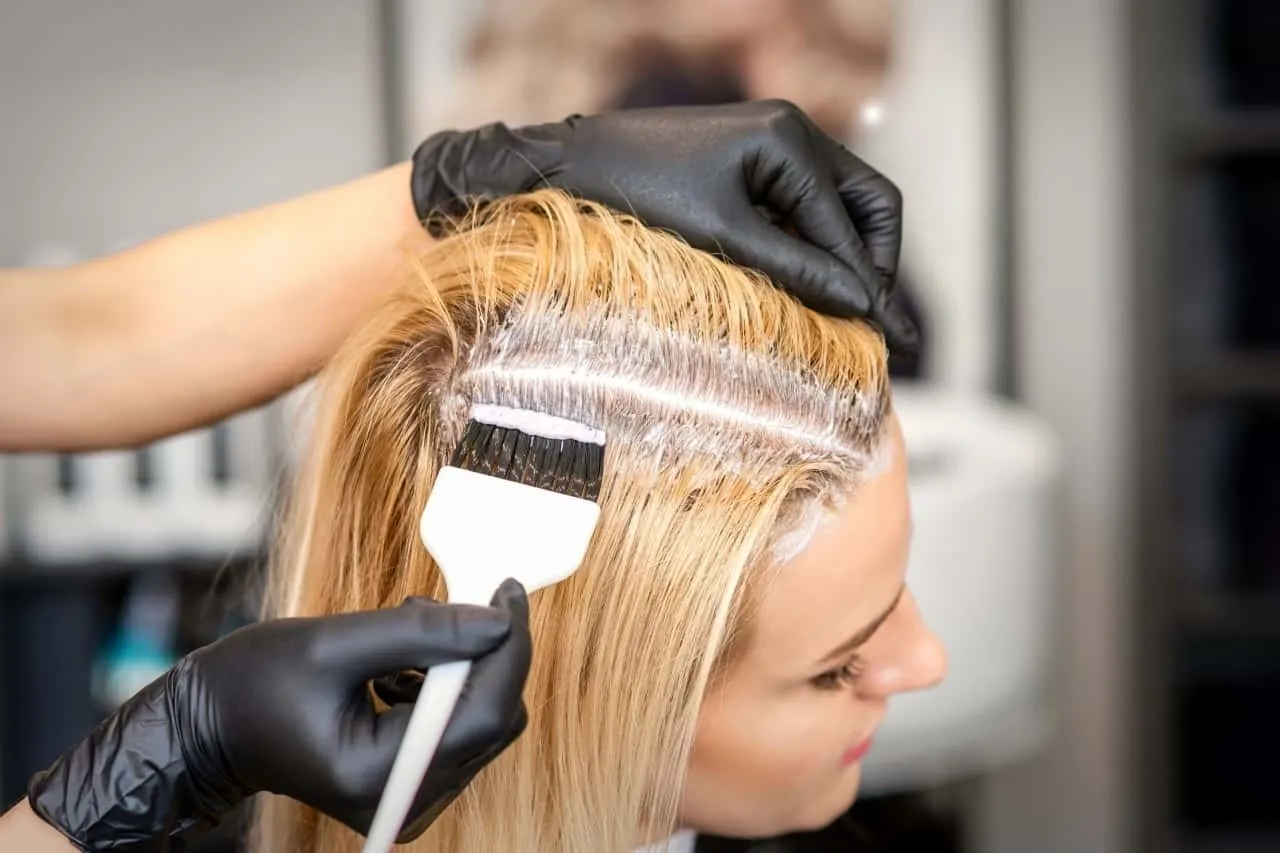Como lavar o cabelo depois de pintar?