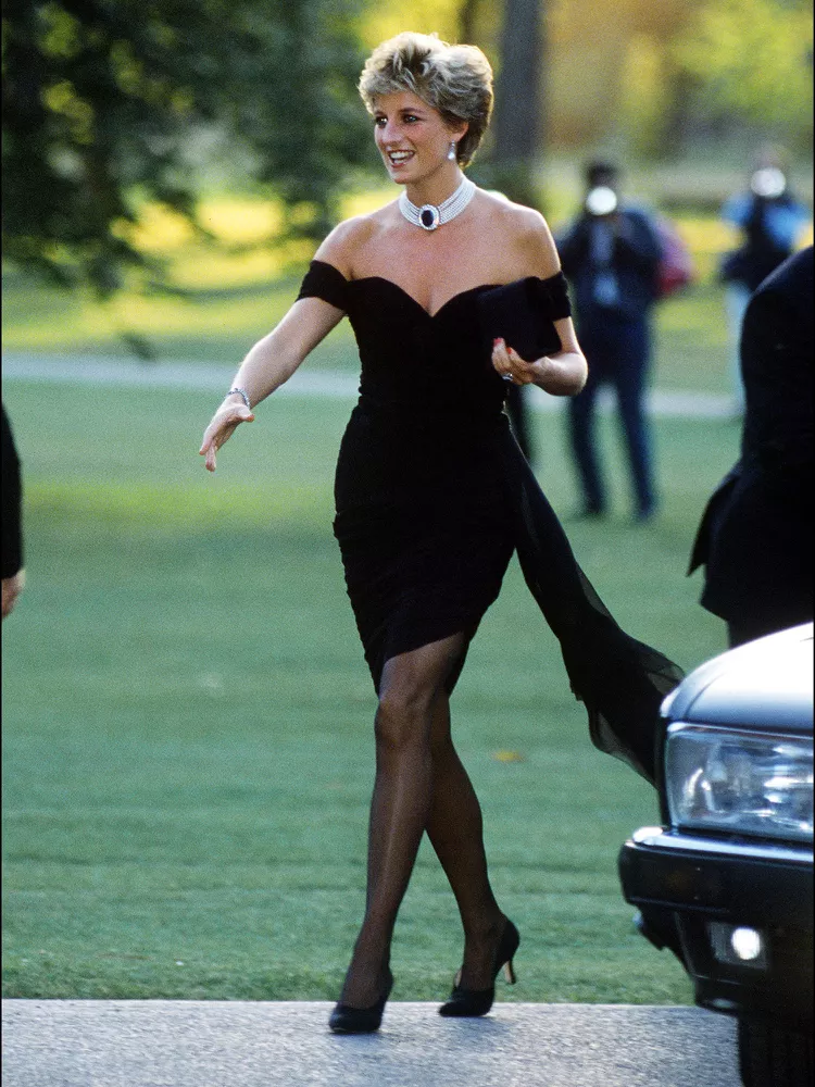 25 looks que inesquecíveis de Diana, a Princesa de Gales