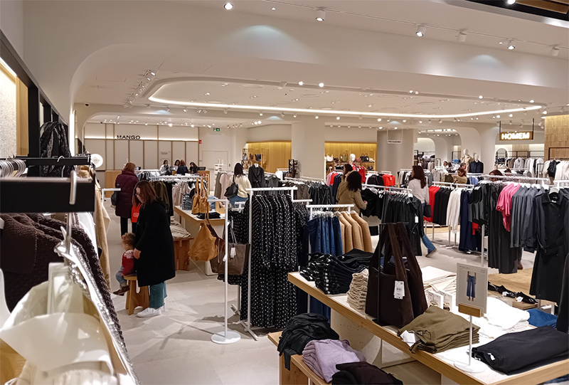 Mango reabre espaço no Centro Vasco da Gama com mais do dobro da área